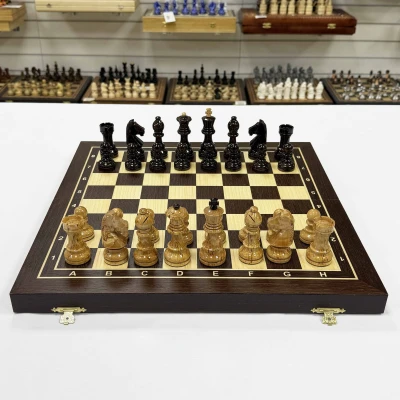 Шахматы эксклюзивные деревянные венге с фигурами из карельской березы Стаунтон люкс