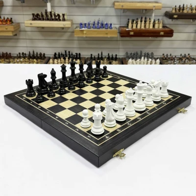 Шахматы деревянные черно-белые эвкалипт с фигурами Суприм из бука