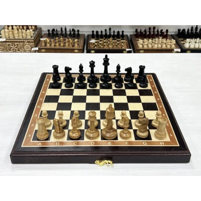 Шахматы подарочные Венге Стаунтон дуб 40 см