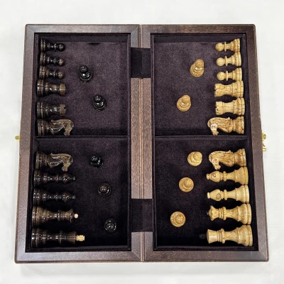 Шахматы подарочные ручной работы Венге 40 с фигурами из карельской березы