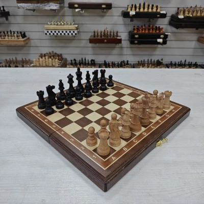 Шахматы подарочные ручной работы Махагон с фигурами Индийский Стаунтон