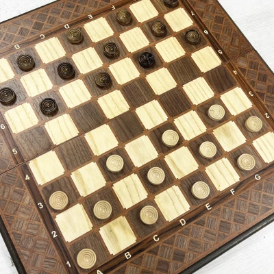 Шахматы нарды шашки орех Стародворянские