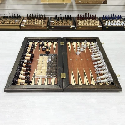 Шахматы нарды шашки орех Итальянский дизайн Люкс