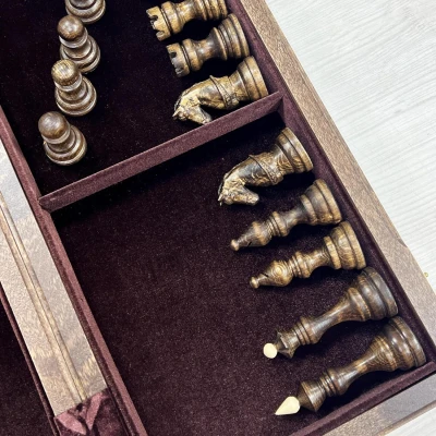 Шахматы подарочные венге Бастион матовые 45 см