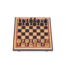Шахматы подарочные из дуба с фигурами из бука Люкс (2)