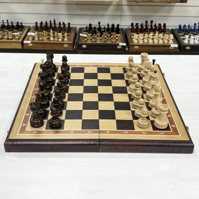 Шахматы подарочные из дуба с фигурами Премиальными Люкс 45 см