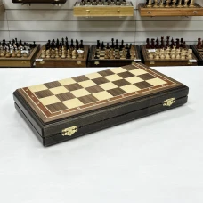 Шахматы подарочные орех Бастион матовые 45 см