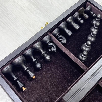 Шахматы из мореного дуба с фигурами Стародворянскими 40 см