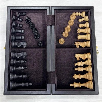 Шахматы из мореного дуба с фигурами Индийский стаунтон