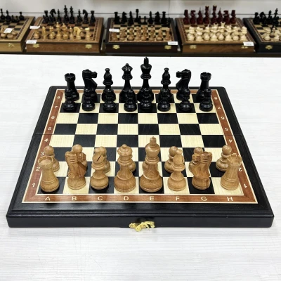 Шахматы из мореного дуба с фигурами Индийский стаунтон