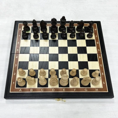 Шахматы из мореного дуба с фигурами Стаунтон