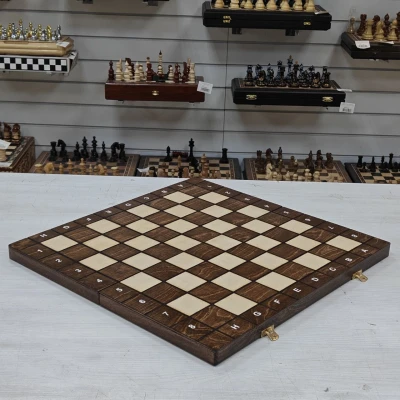 Шахматная доска Польская с фишками для шашек без фигур