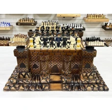 Шахматный ларец замок с фигурами Полицейские и Заключенные из хлеба