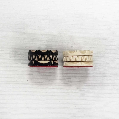 Фишки для нард и шашек резные ручной работы 30 мм