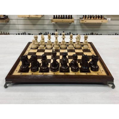 Шахматы нескладные ручной работы с резным конем, Hachatyr