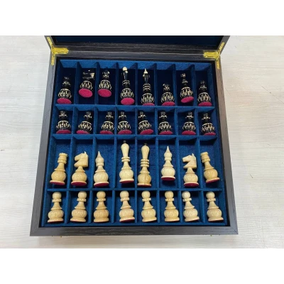 Шахматы резные Классика в ларце моренный дуб