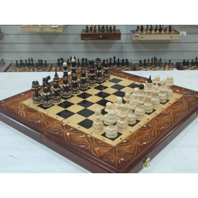 Шахматы 3в1 ручной работы резные Медведь ( нарды, шашки) 60см