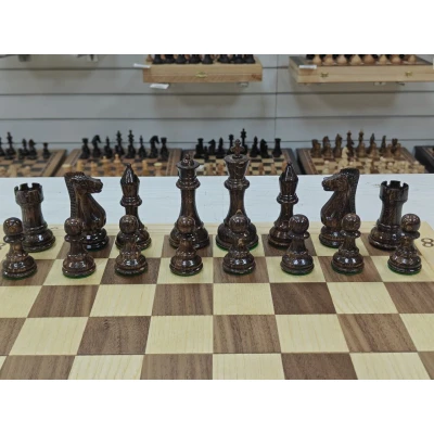 Шахматы подарочные Интарсия с фигурами из дуба
