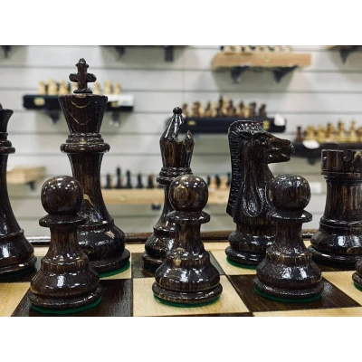 Шахматы подарочные Суприм глянцевые нескладная доска, Hachatyr