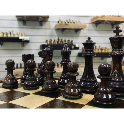 Шахматы подарочные Суприм глянцевые нескладная доска, Hachatyr