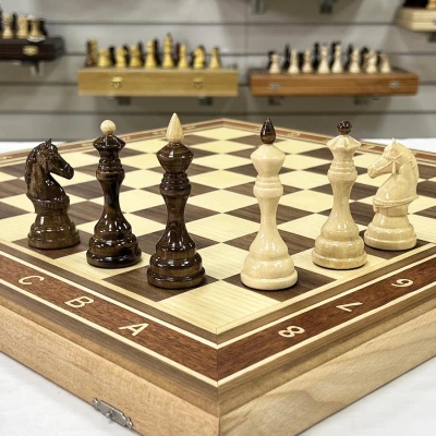 Шахматы подарочные из орех и граб доска 50 на 50 см