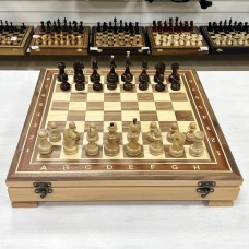 Шахматный ларец орех с фигурами Резной конь 52 см