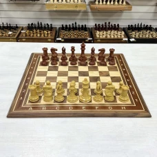 Шахматы нескладные орех с фигурами Королевский Стаунтон