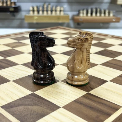Шахматы нескладные орех с фигурами Суприм из дуба