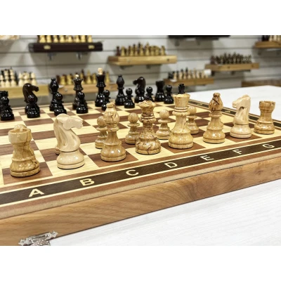 Набор шахматы-нарды-шашки Красное дерево с фигурами из карельской березы