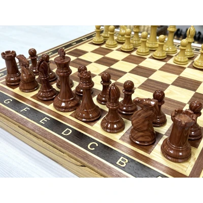 Шахматы-нарды-шашки Красное дерево с фигурами королевский Стаунтон