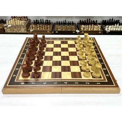 Шахматы-нарды-шашки Красное дерево с фигурами королевский Стаунтон