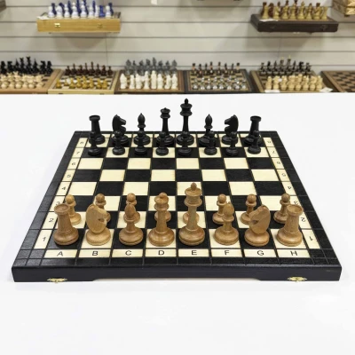 Шахматы классические деревяные с фигурами из бука утяжеленными 48 см