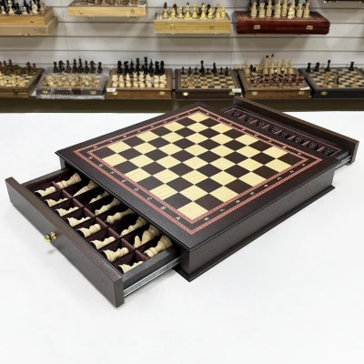 Шахматный ларец с выдвижными ящиками подарочный венге Бастион