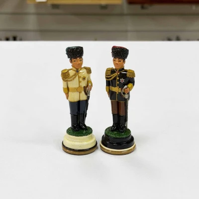 Шахматные фигуры из хлеба Русские воины