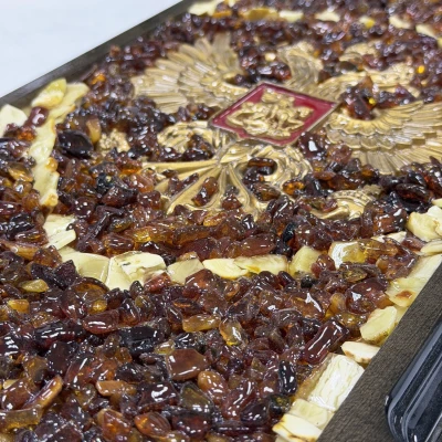 Нарды из янтаря Герб РФ эксклюзивные средние 46 см темные