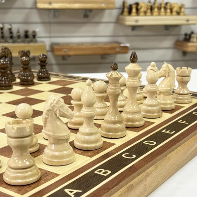 Шахматы подарочные Гамбит красное дерево, граб