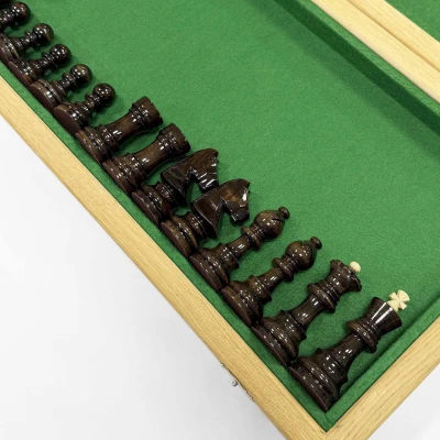 Шахматы подарочные орех с фигурами из карельской березы Стаунтон люкс большие