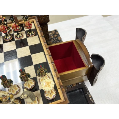 Шахматный ларец Замок с фигурами Царская Россия из хлеба