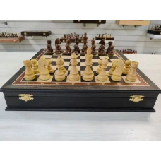 Шахматы деревянные в ларце из мореного дуба Дебют большие