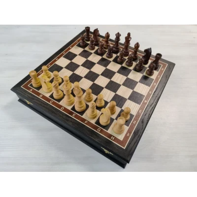 Шахматы деревянные в ларце из мореного дуба Дебют большие