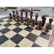 Шахматы деревянные в ларце из мореного дуба Дебют большие