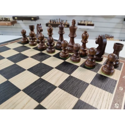 Шахматы деревянные в ларце из мореного дуба Дебют большие