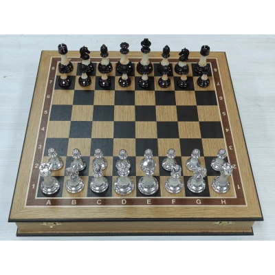 Шахматы подарочные в ларце из дуба с фигурами Итальянский дизайн Люкс