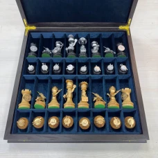 Шахматы подарочные из мореного дуба ЧВК Вагнер