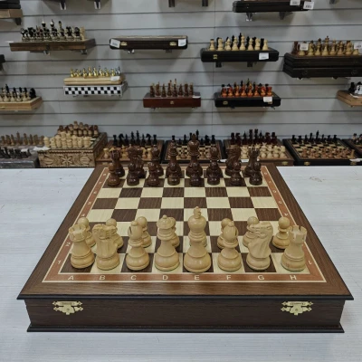 Шахматы подарочные из мореного дуба Антик в ларце с фигурами Эндшпиль из самшита и палисандра (2)