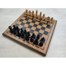 Шахматы из дуба и бука с премиальными, утяжеленными фигурами на доске 45 на 45 см
