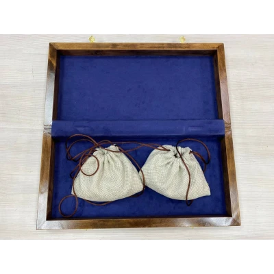 Шашки эксклюзивные из карельской березы с фишками из бивня мамонта