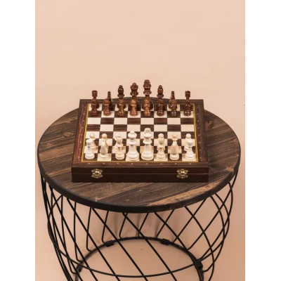 Шахматы подарочные из дерева 37 см ларец