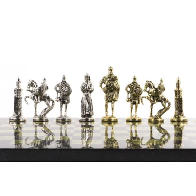 Шахматы подарочные Русь доска 40х40 см из камня змеевик