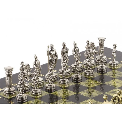 Шахматы подарочные Римские воины из змеевика 28 см